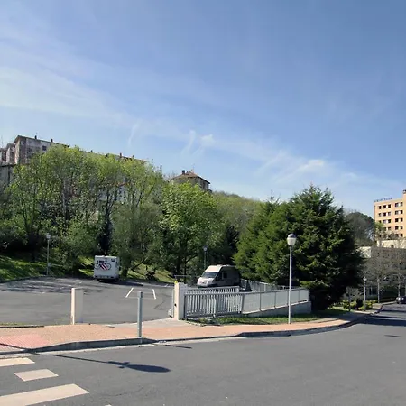 빌바오 호스텔 *