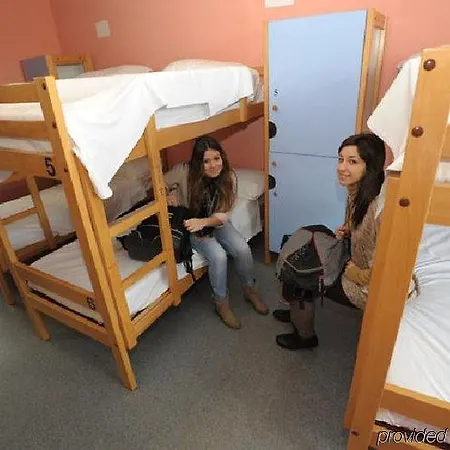 Bilbao Hostel אכסניה בילבאו