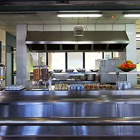 Bilbao Hostel *