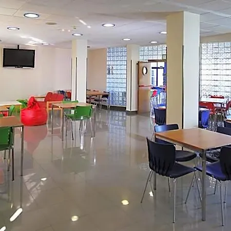Bilbao Hostel *