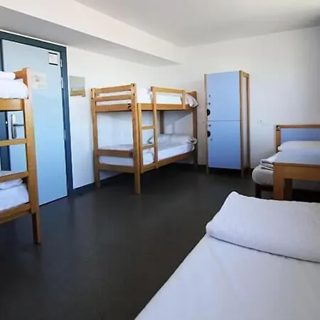 Bilbao Hostel *