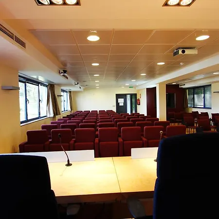 Bilbao Hostel Hostel *