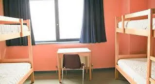 Bilbao Hostel אכסניה *