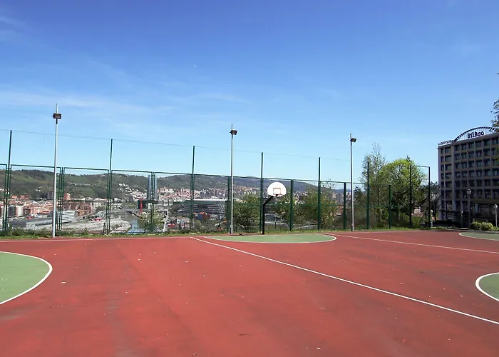 Ostello Bilbao Hostel *