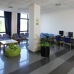 Bilbao Hostel אכסניה